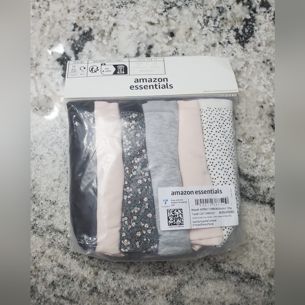 Amazon Essentials Women's Cotton Hipster Underwear - Pack of 6. NEW!
